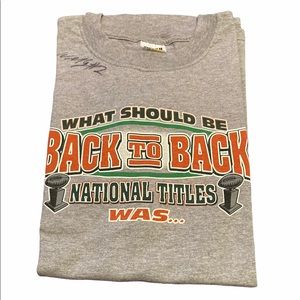 🏈Willis McGahee Autographed Tee